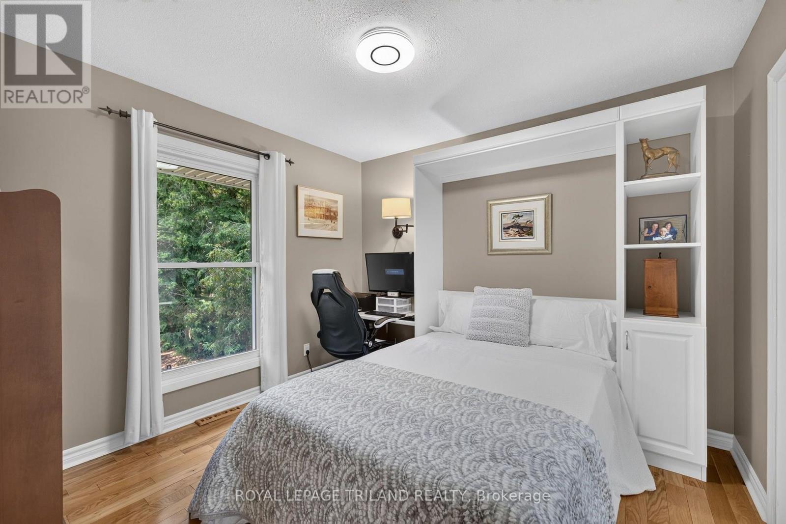 10 Plymouth Avenue, London North (North O), ON - Indoor Photo Showing Bedroom