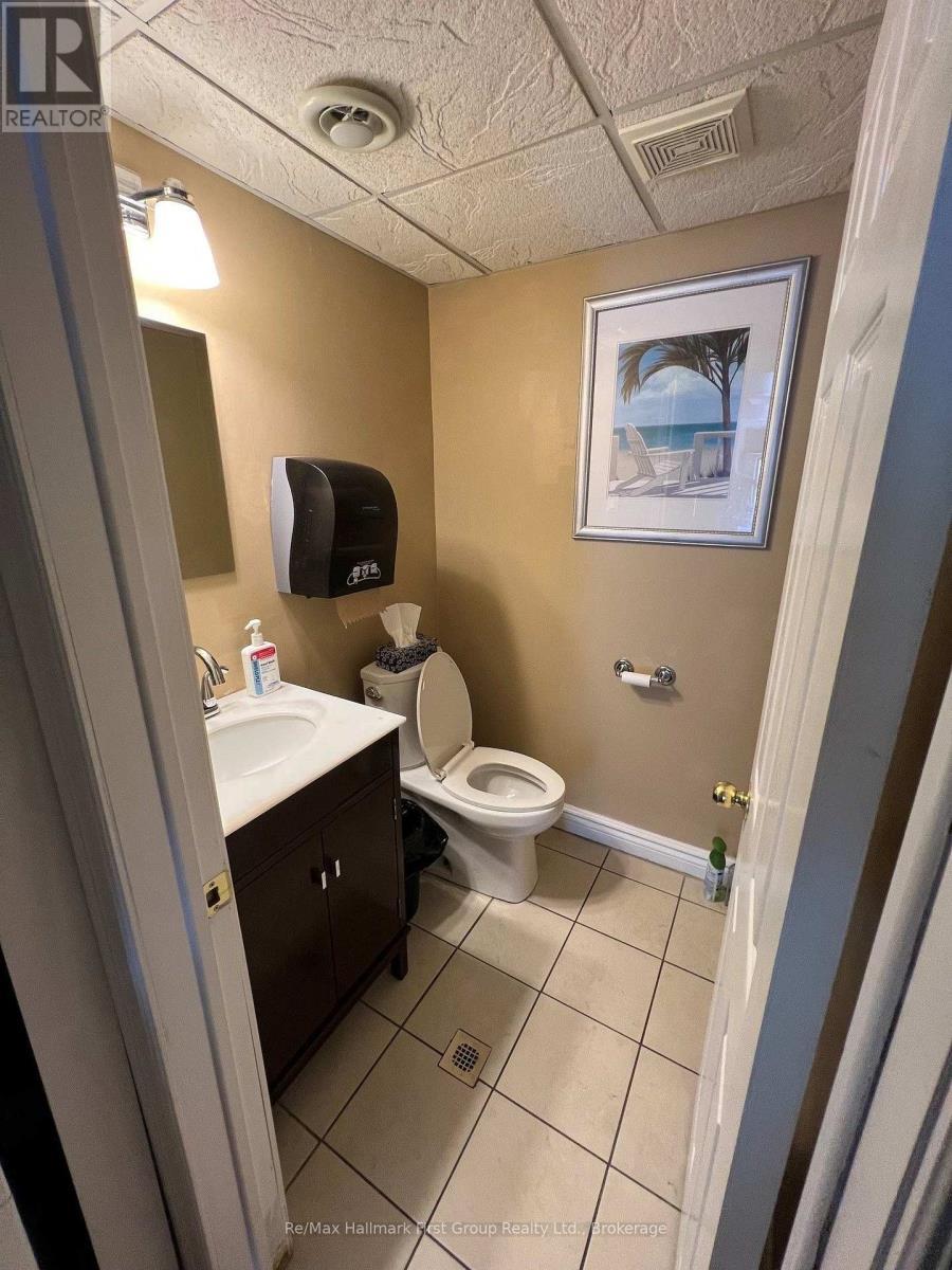 2066 Liverpool Road, Pickering (Liverpool), ON