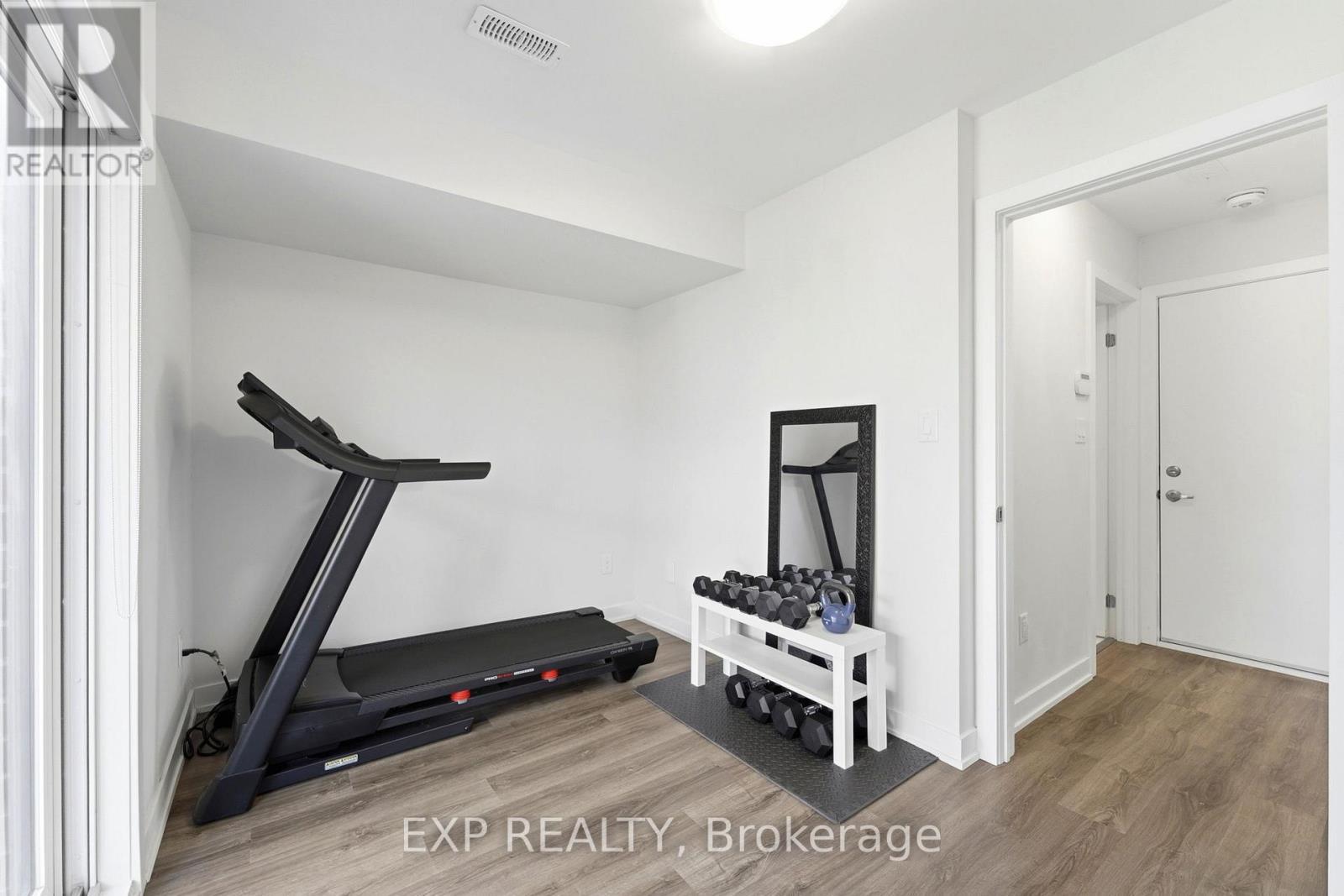 19 Markle Crescent, Hamilton (Ancaster), ON - Indoor Photo Showing Gym Room