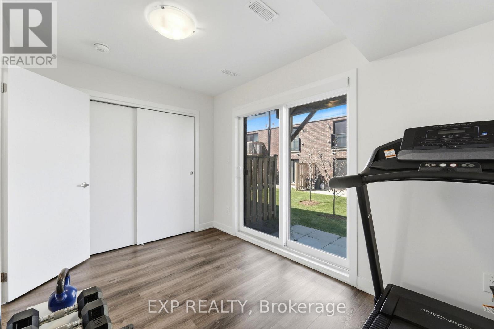 19 Markle Crescent, Hamilton (Ancaster), ON - Indoor Photo Showing Other Room