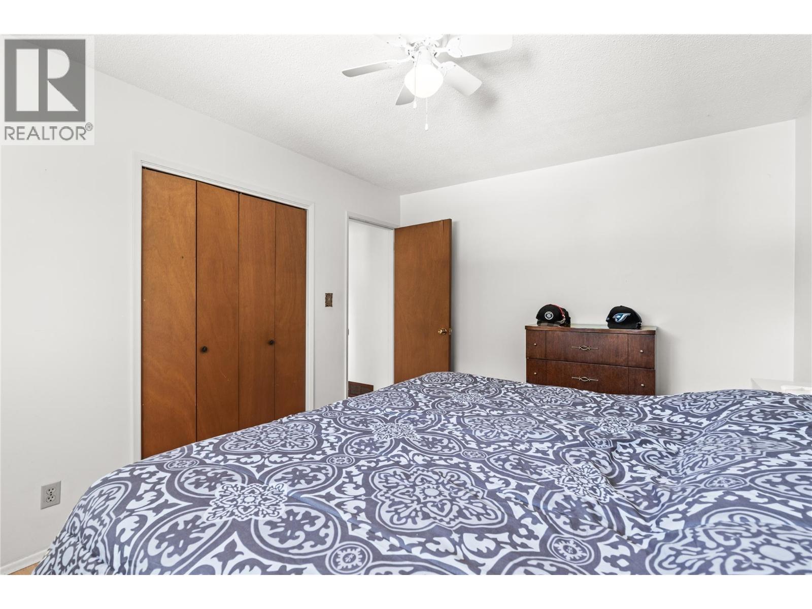 Primary Bedroom - 1603 43Rd Avenue, Vernon, BC - Indoor Photo Showing Bedroom