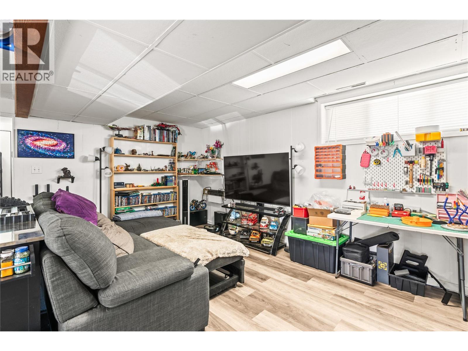 1603 43Rd Avenue, Vernon, BC - Indoor