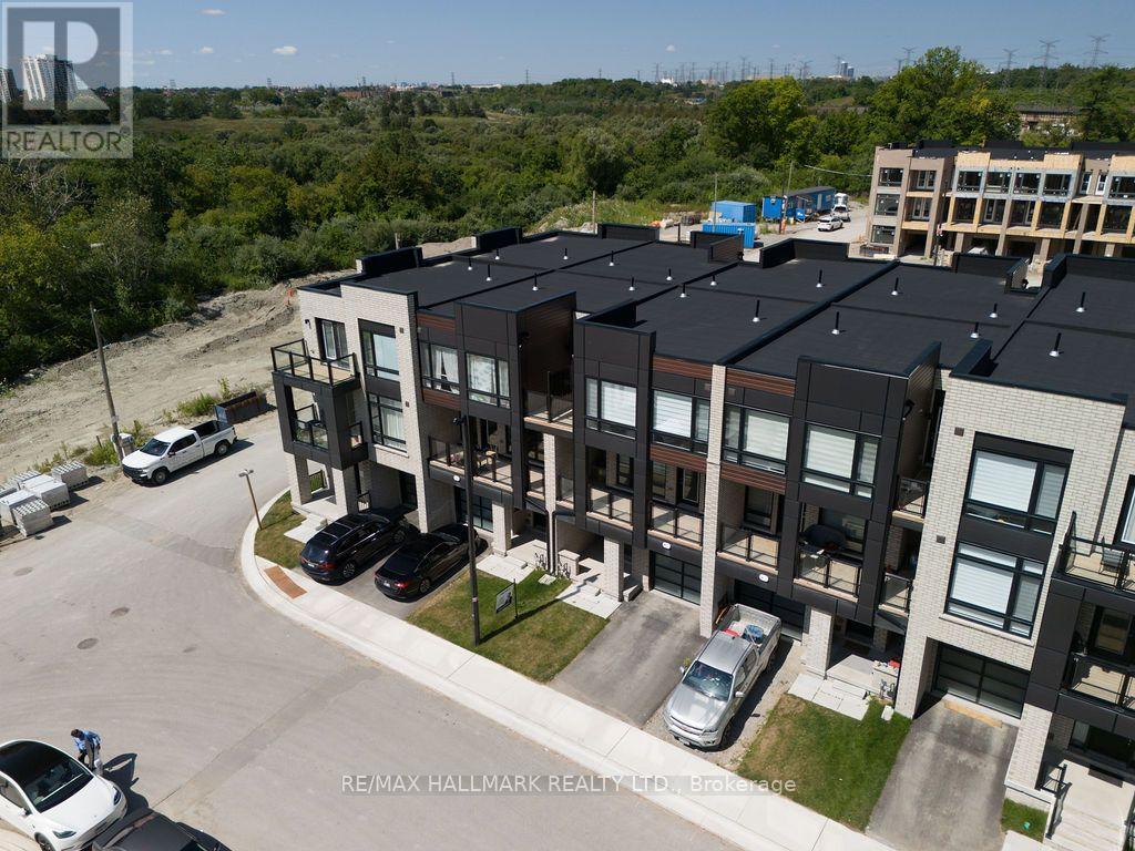 12 Dandara Gate Se, Vaughan, ON - Outdoor