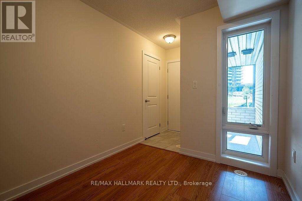 12 Dandara Gate Se, Vaughan, ON - Indoor Photo Showing Other Room