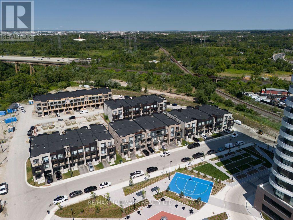 12 Dandara Gate Se, Vaughan, ON - Outdoor With View