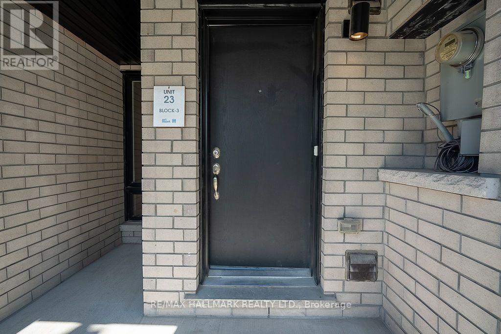 12 Dandara Gate Se, Vaughan, ON - With Exterior
