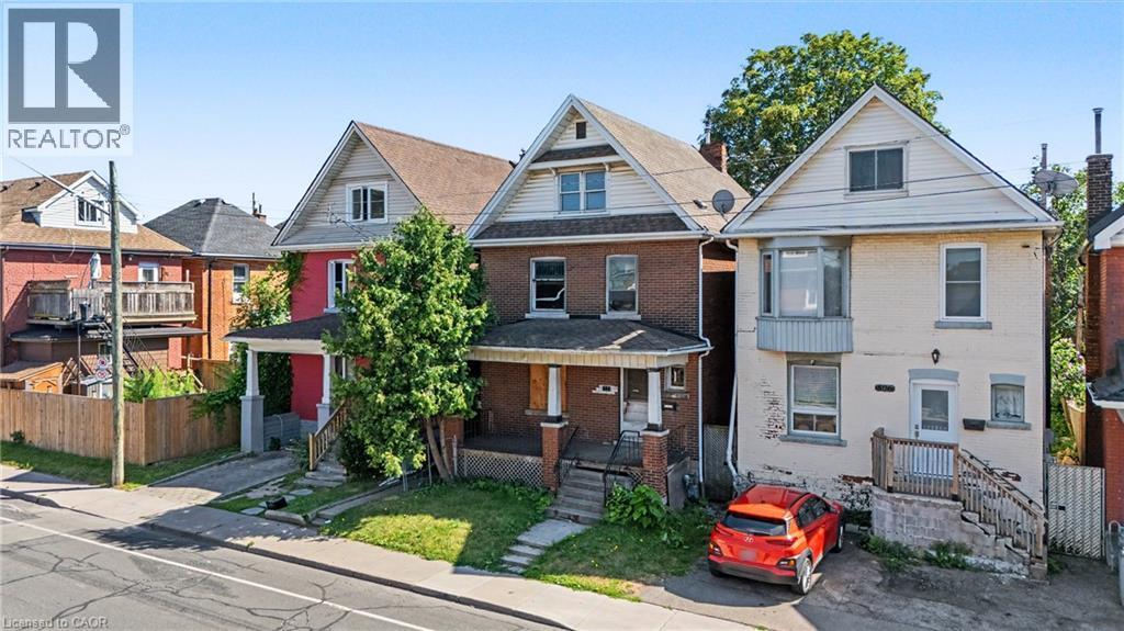 808 Cannon Street E, Hamilton, ON - Outdoor With Facade
