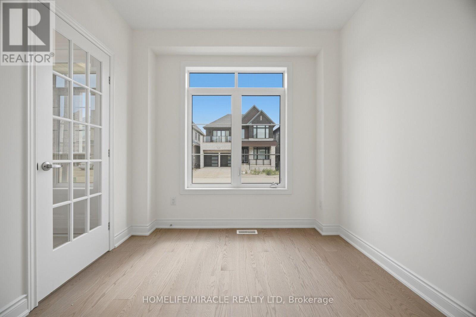 46 Stratford Drive, Caledon, ON - Indoor Photo Showing Other Room