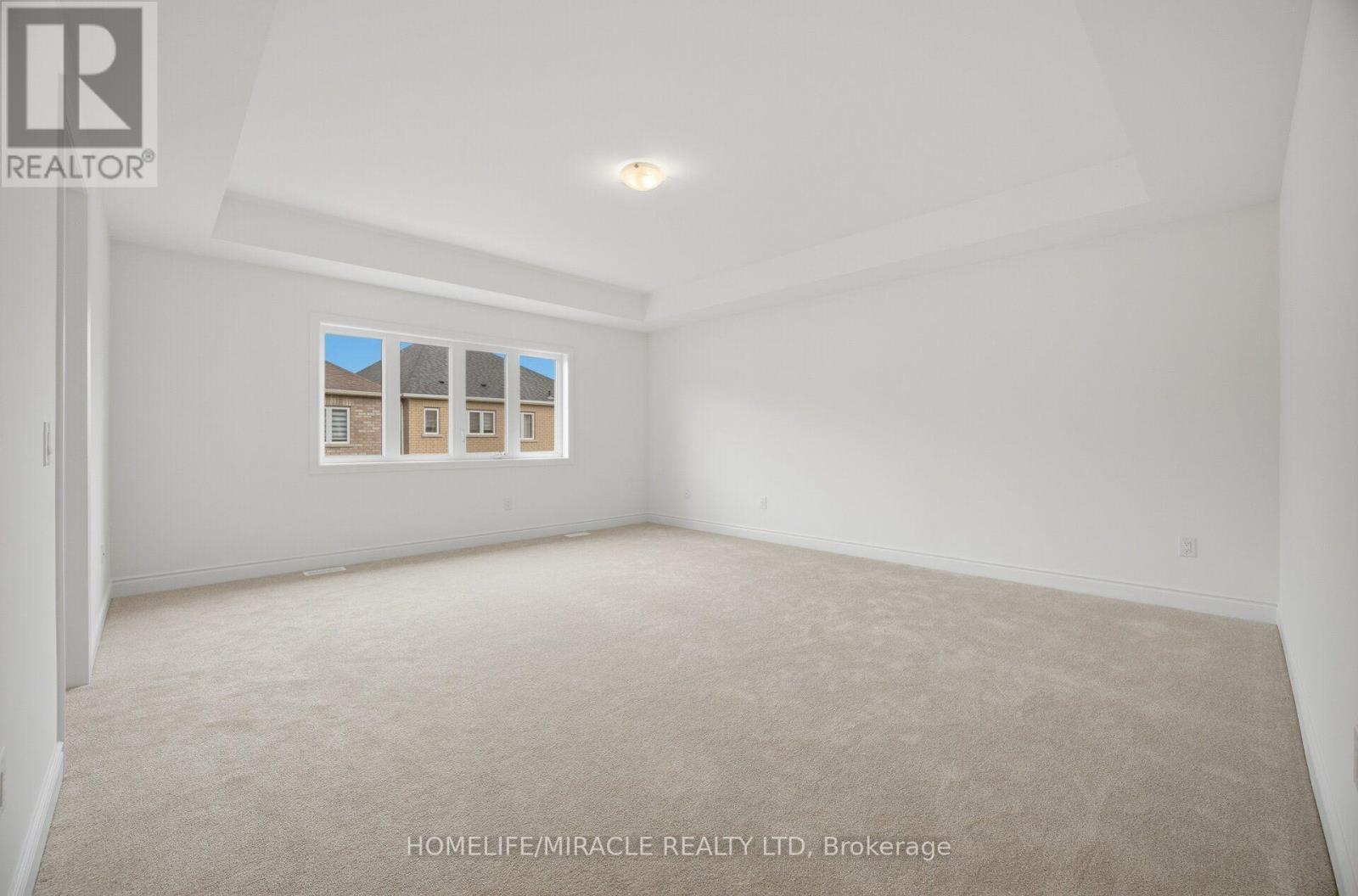 46 Stratford Drive, Caledon, ON - Indoor Photo Showing Other Room