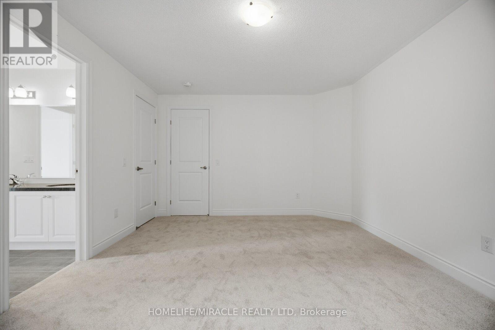 46 Stratford Drive, Caledon, ON - Indoor Photo Showing Other Room