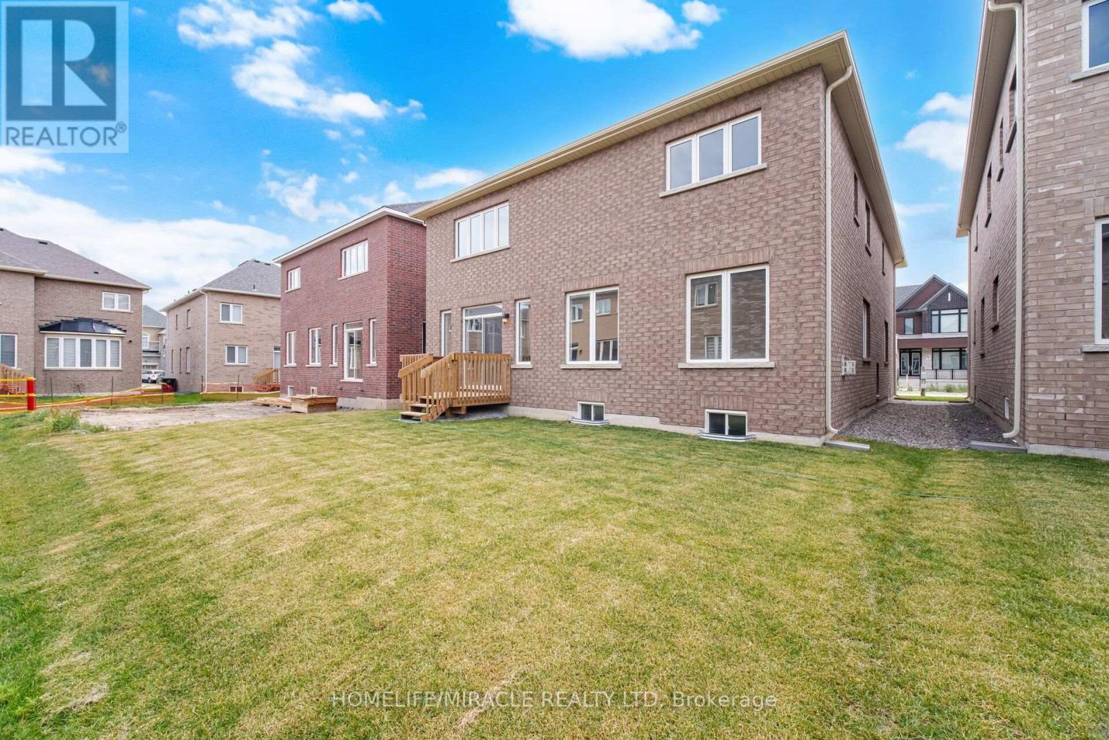 46 Stratford Drive, Caledon, ON - Outdoor With Exterior