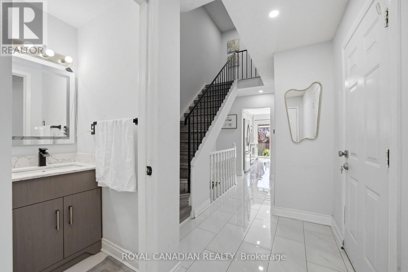 3 Gilmore Drive, Brampton, ON - Indoor Photo Showing Bathroom