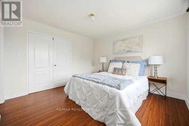 75 Wilmont Court, Brampton, ON - Indoor Photo Showing Bedroom