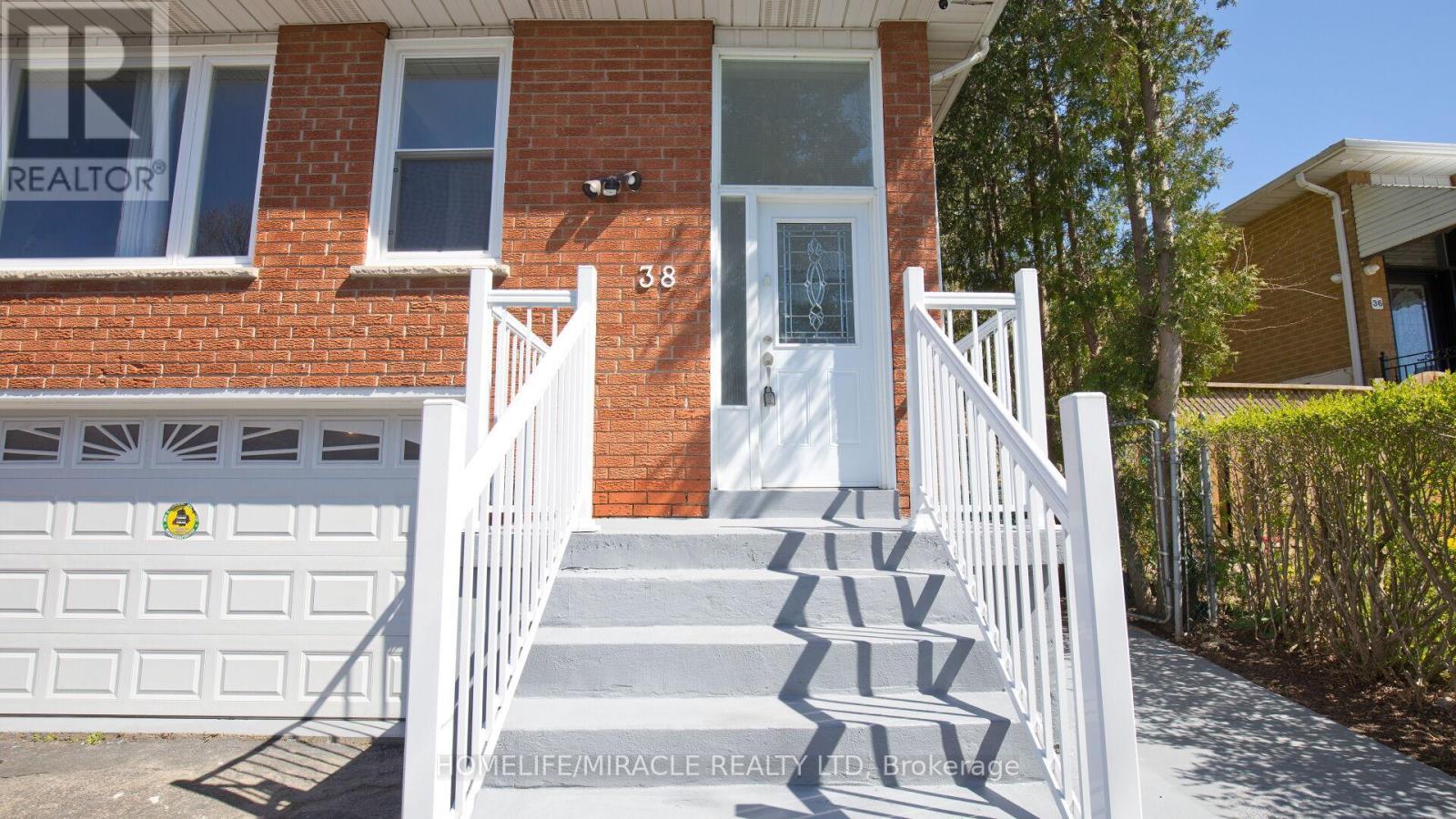 38 Medici Place, Brampton, ON - Outdoor With Exterior