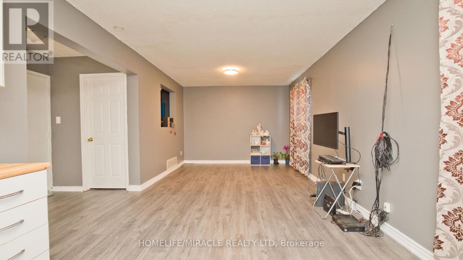 38 Medici Place, Brampton, ON - Indoor Photo Showing Other Room