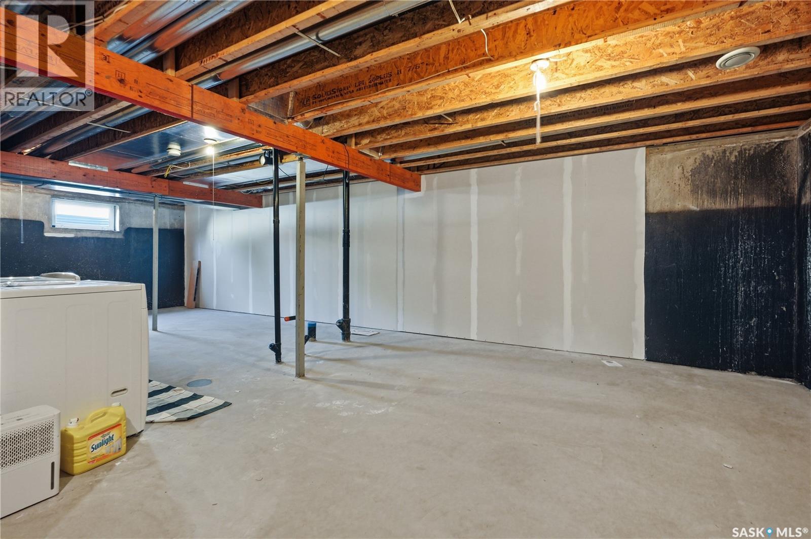 924 Stonebridge Common, Saskatoon, SK - Indoor Photo Showing Basement