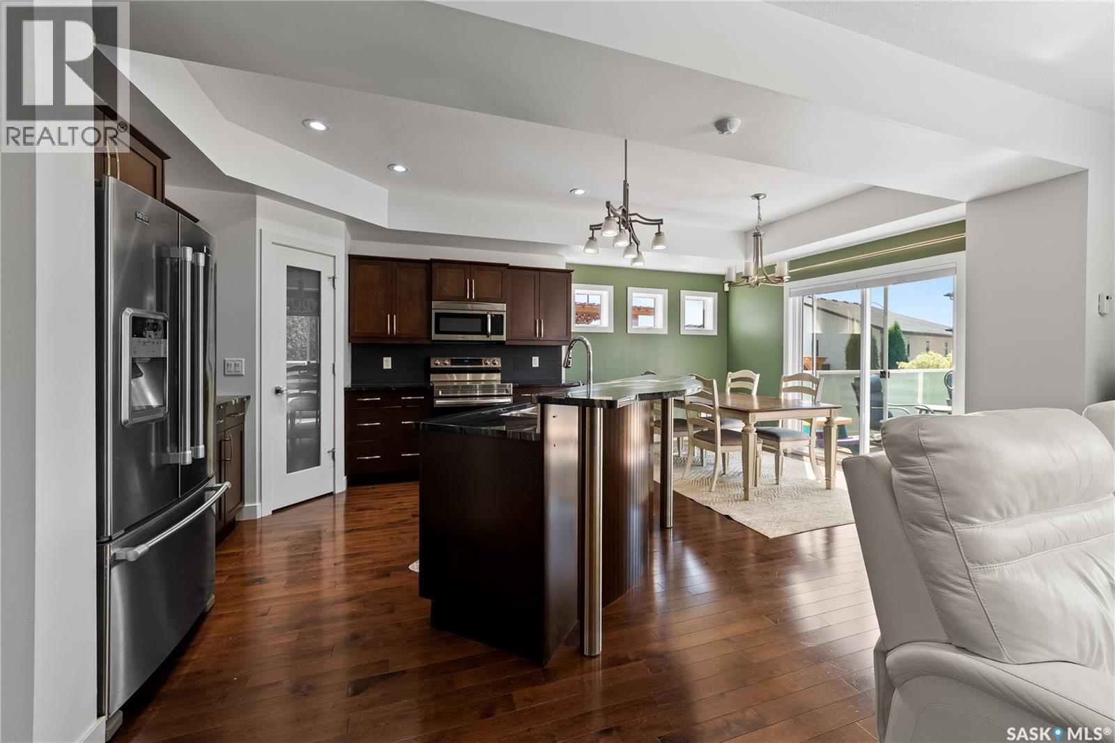 218 Brookview Drive, Regina, SK