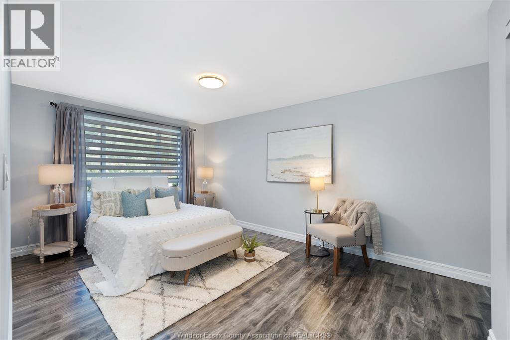 430 Broadway Street, Belle River, ON - Indoor Photo Showing Bedroom