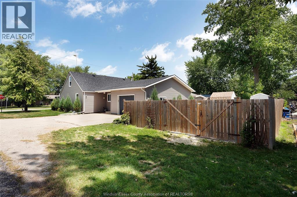 430 Broadway Street, Belle River, ON - Outdoor