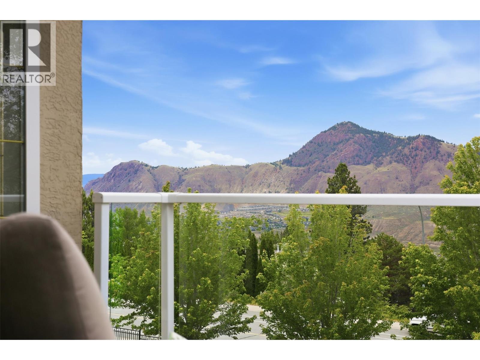 1648 Skeena Place, Kamloops, BC - Outdoor With View