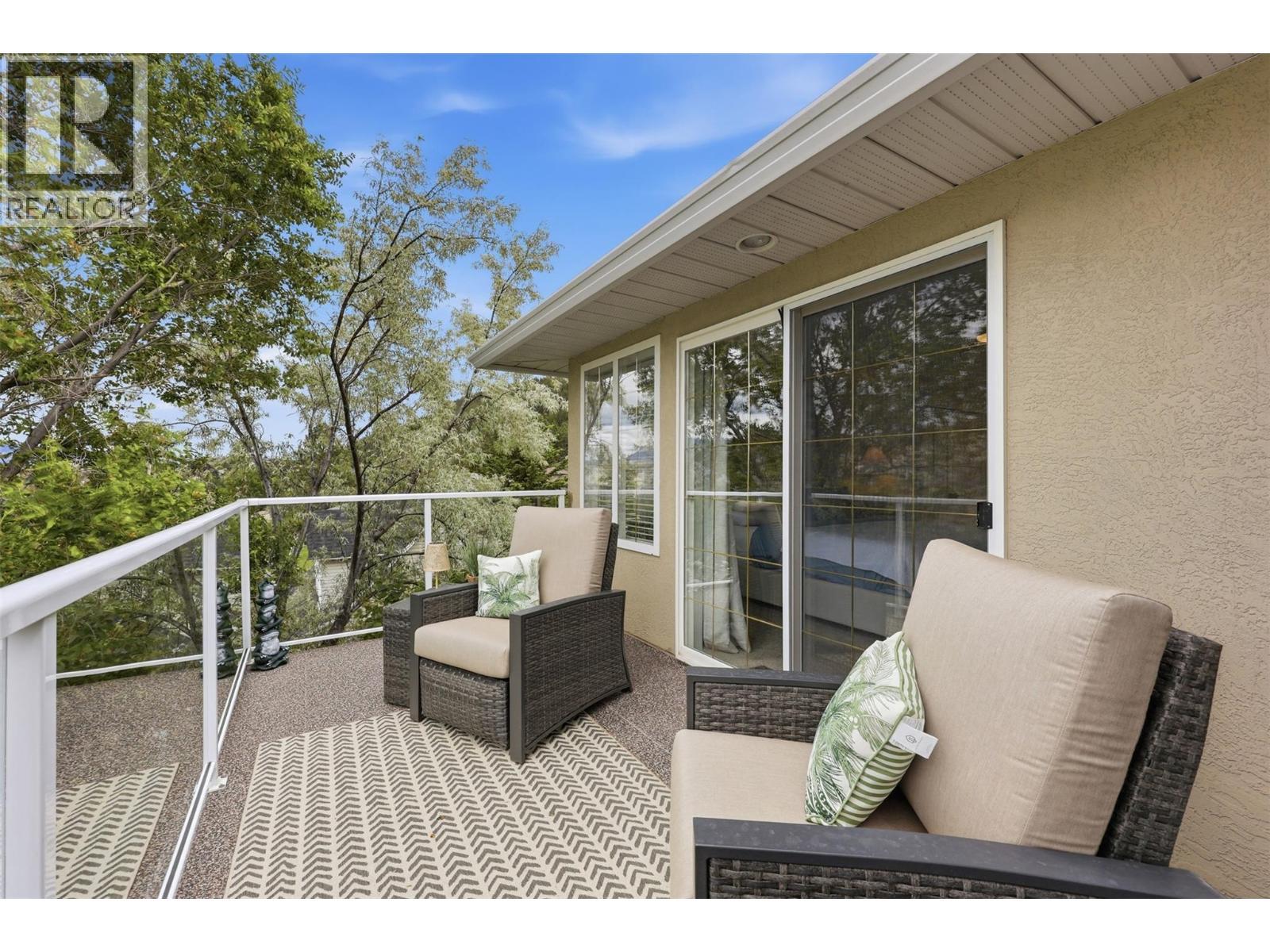1648 Skeena Place, Kamloops, BC - Outdoor With Exterior