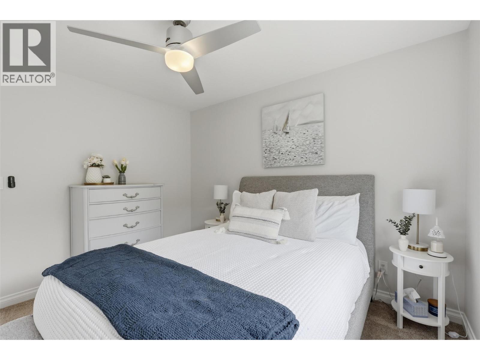 1648 Skeena Place, Kamloops, BC - Indoor Photo Showing Bedroom