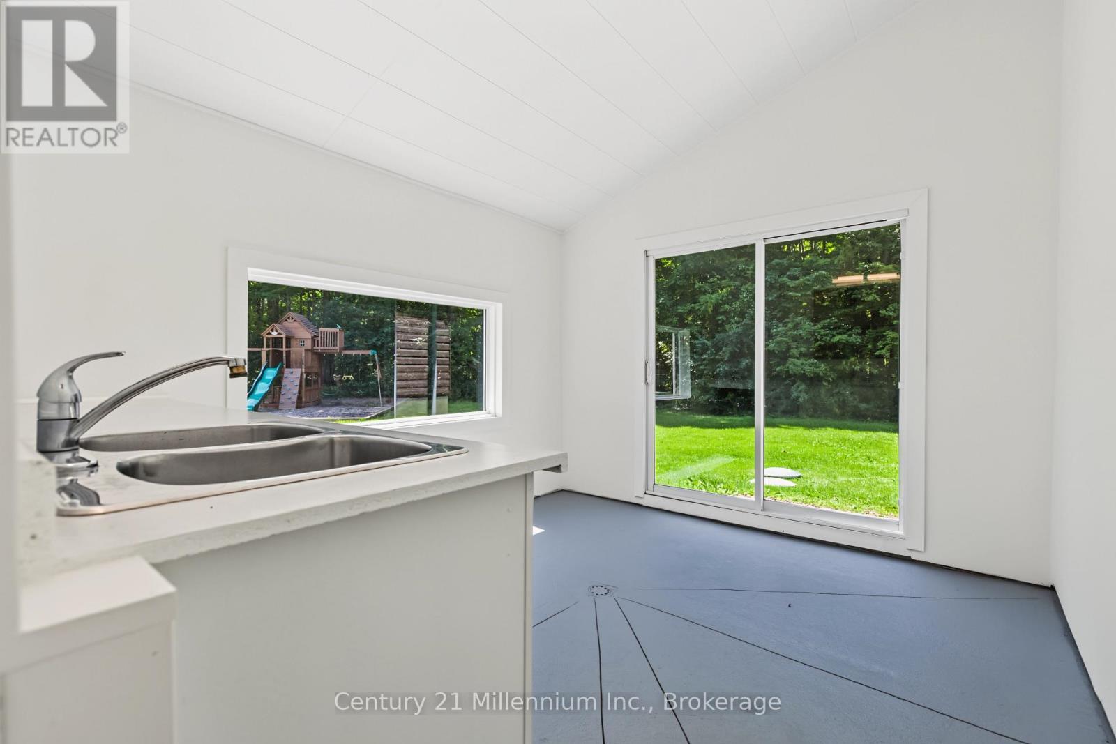 414616 Baseline Road, West Grey, ON