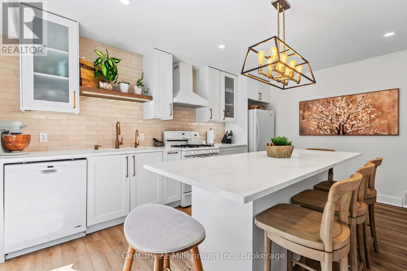 38 Grayview Drive, Grey Highlands, ON - Indoor