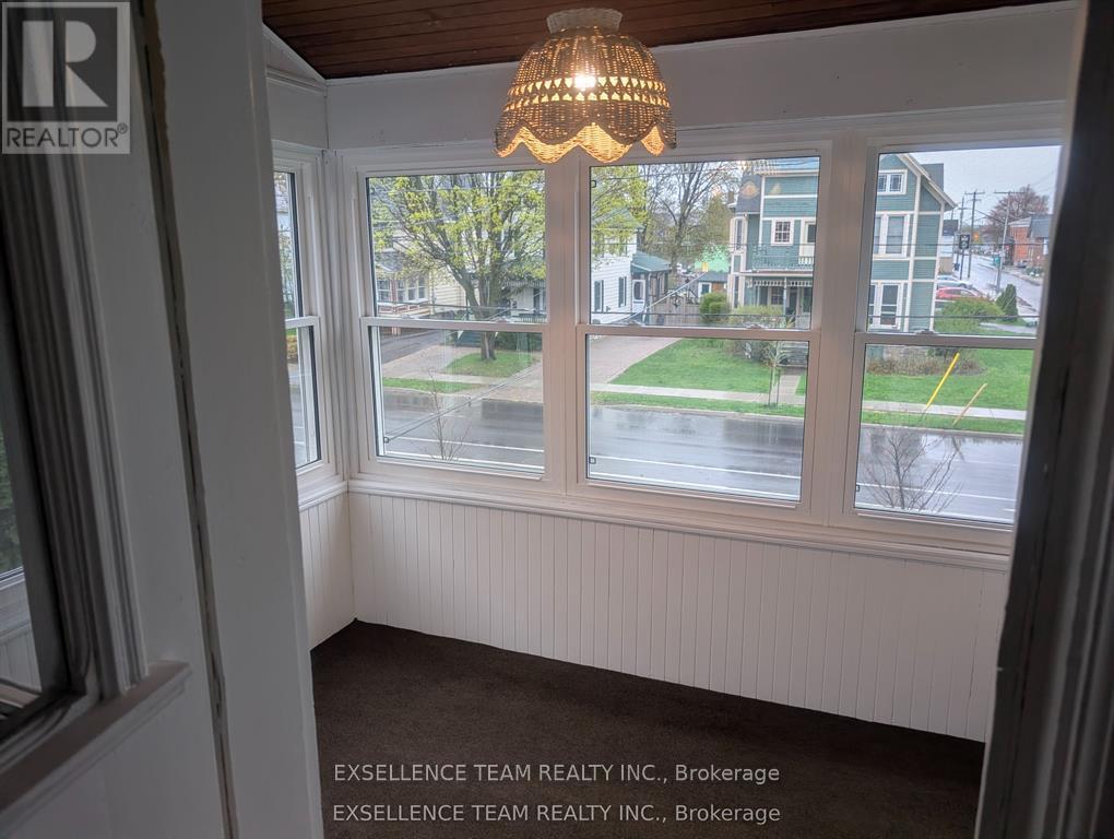 241 Sydney Street, Cornwall, ON - Indoor Photo Showing Other Room