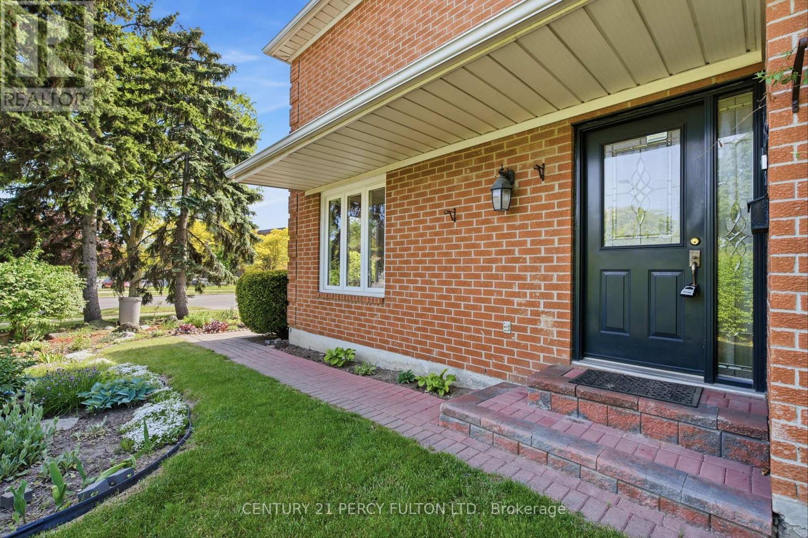 208 Conley Street, Vaughan, ON - Outdoor With Exterior