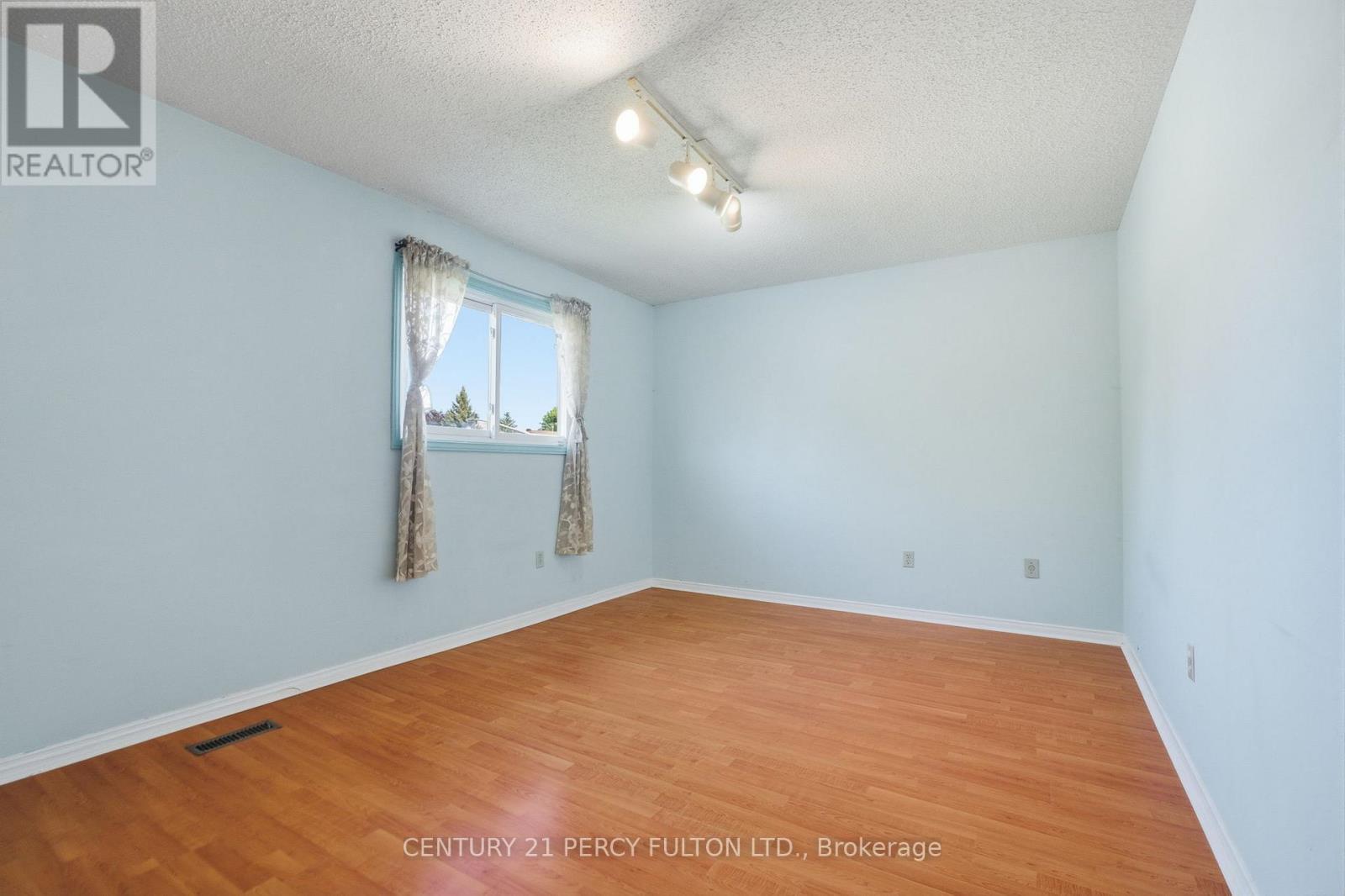 208 Conley Street, Vaughan, ON - Indoor Photo Showing Other Room