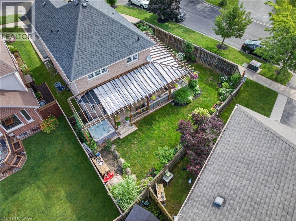 104 Udell Way, Grimsby, ON - Outdoor