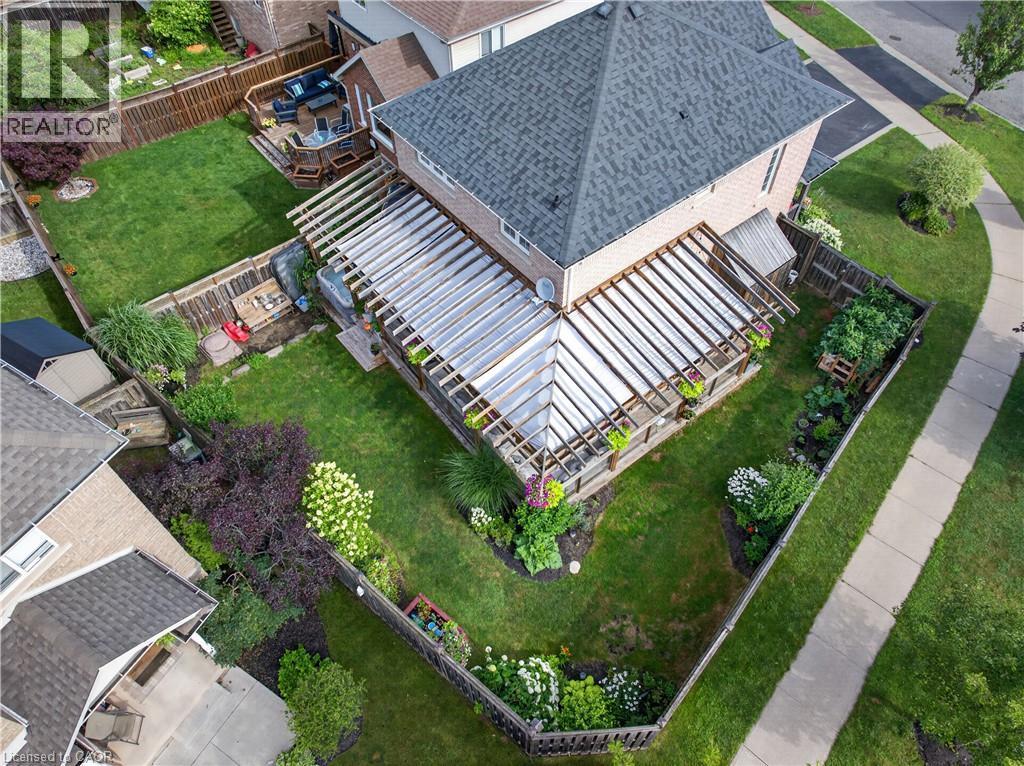 104 Udell Way, Grimsby, ON - Outdoor