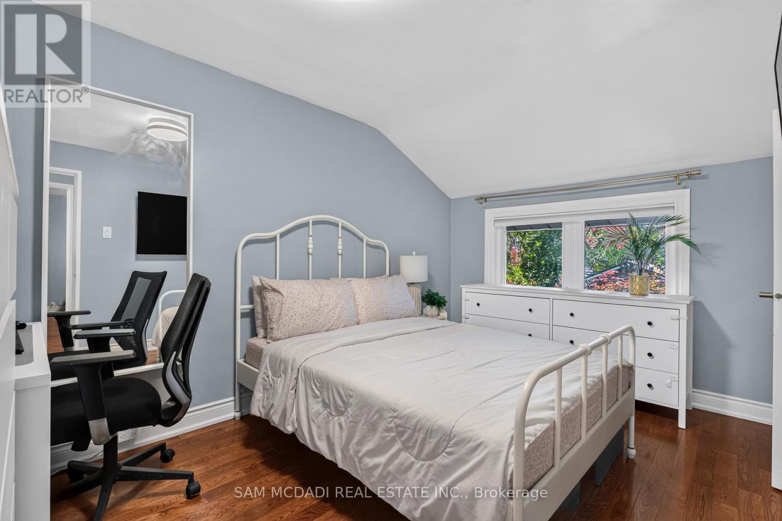 188 Birkdale Road, Toronto, ON - Indoor Photo Showing Bedroom