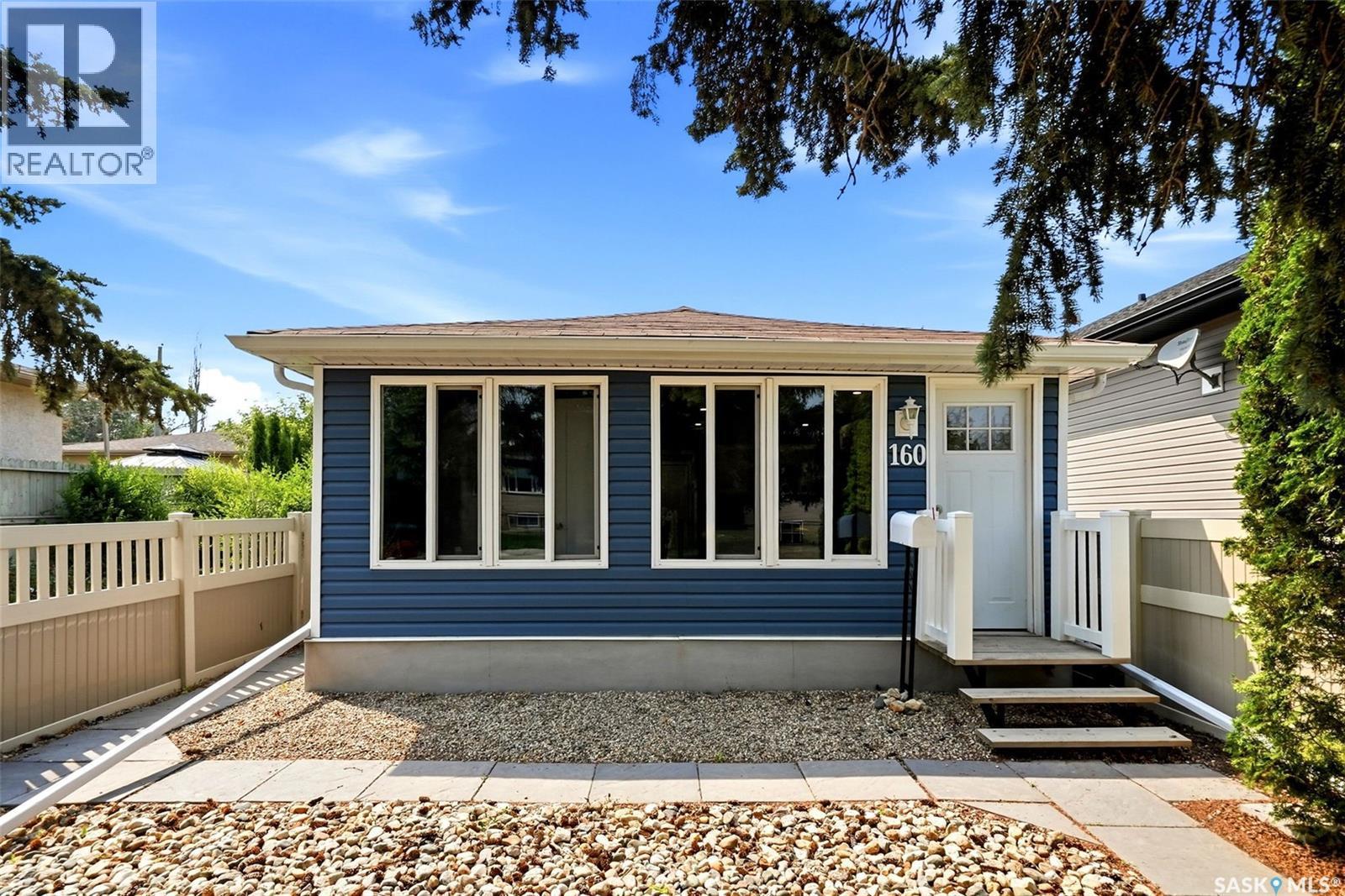 160 Osler Street, Regina, SK - Outdoor