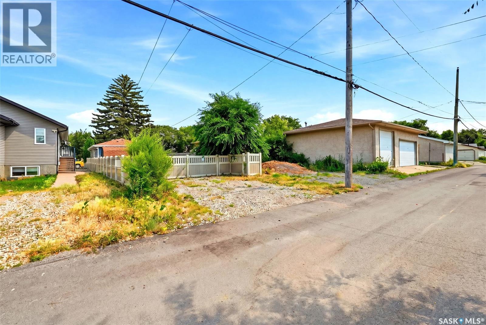 160 Osler Street, Regina, SK - Outdoor
