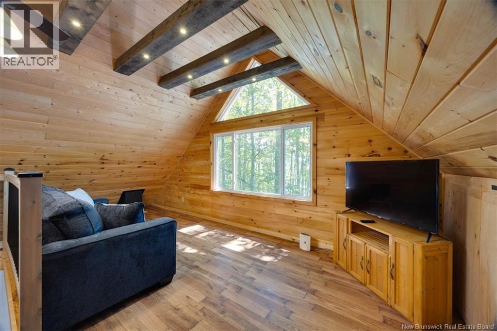 384 Elm Hill Road, Hampstead, NB - Indoor