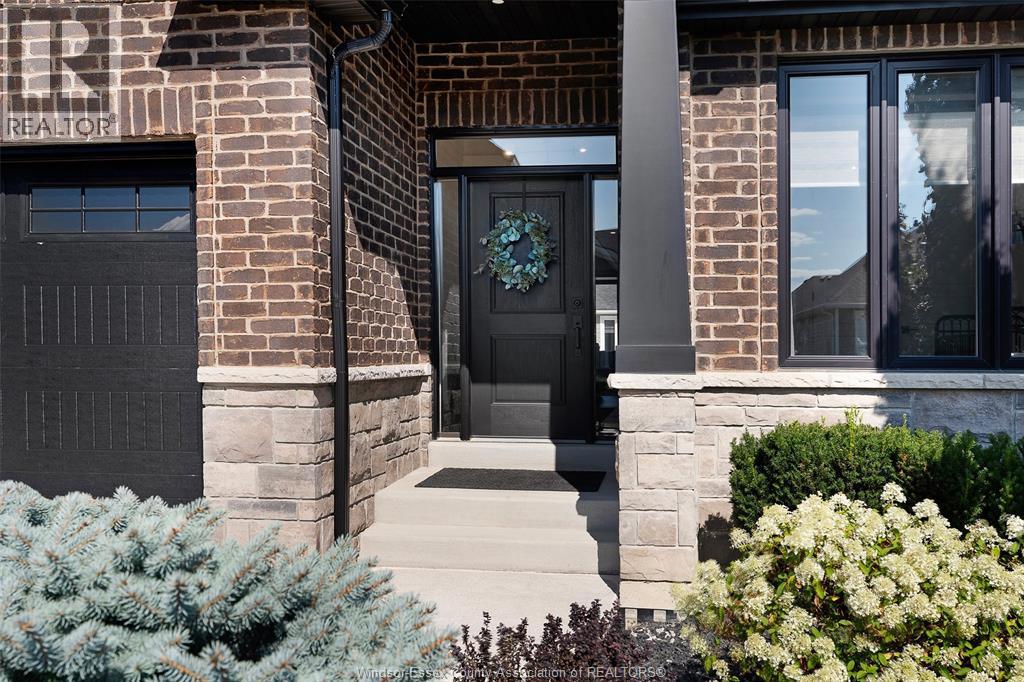 450 Brunmar Crescent, Lakeshore, ON - Outdoor