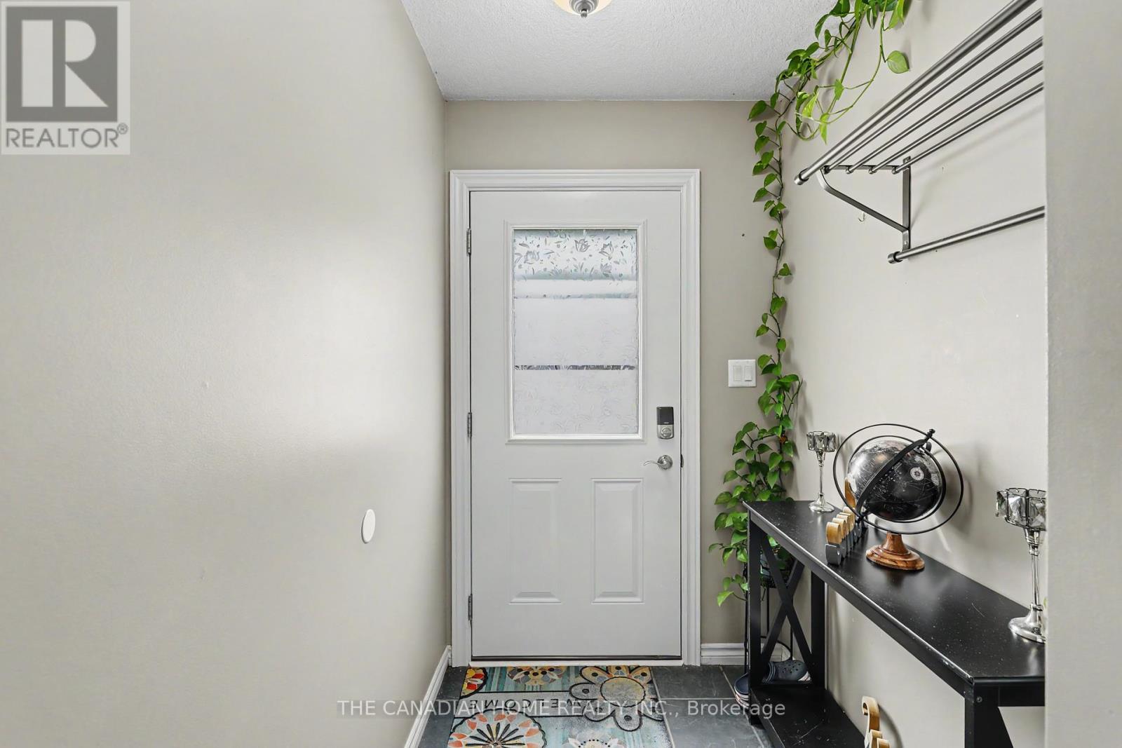 219 Picton Street E, Goderich (Goderich (Town)), ON - Indoor Photo Showing Other Room