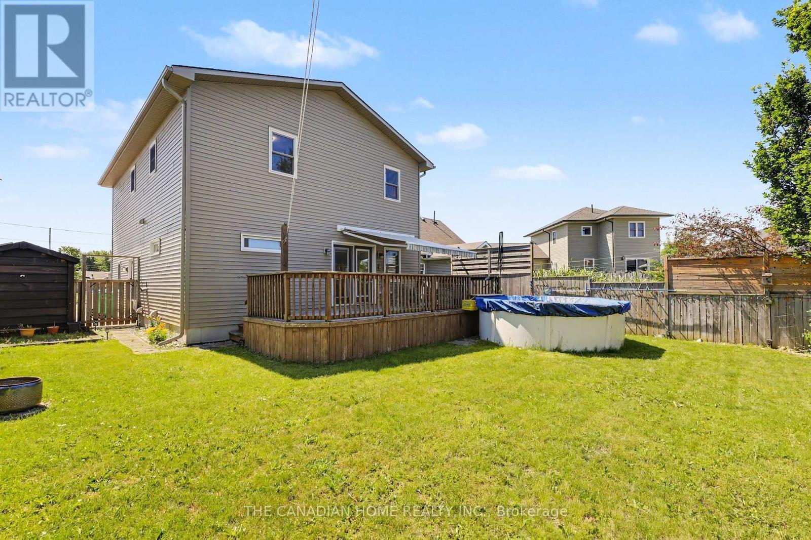 219 Picton Street E, Goderich (Goderich (Town)), ON - Outdoor With Above Ground Pool With Backyard With Exterior