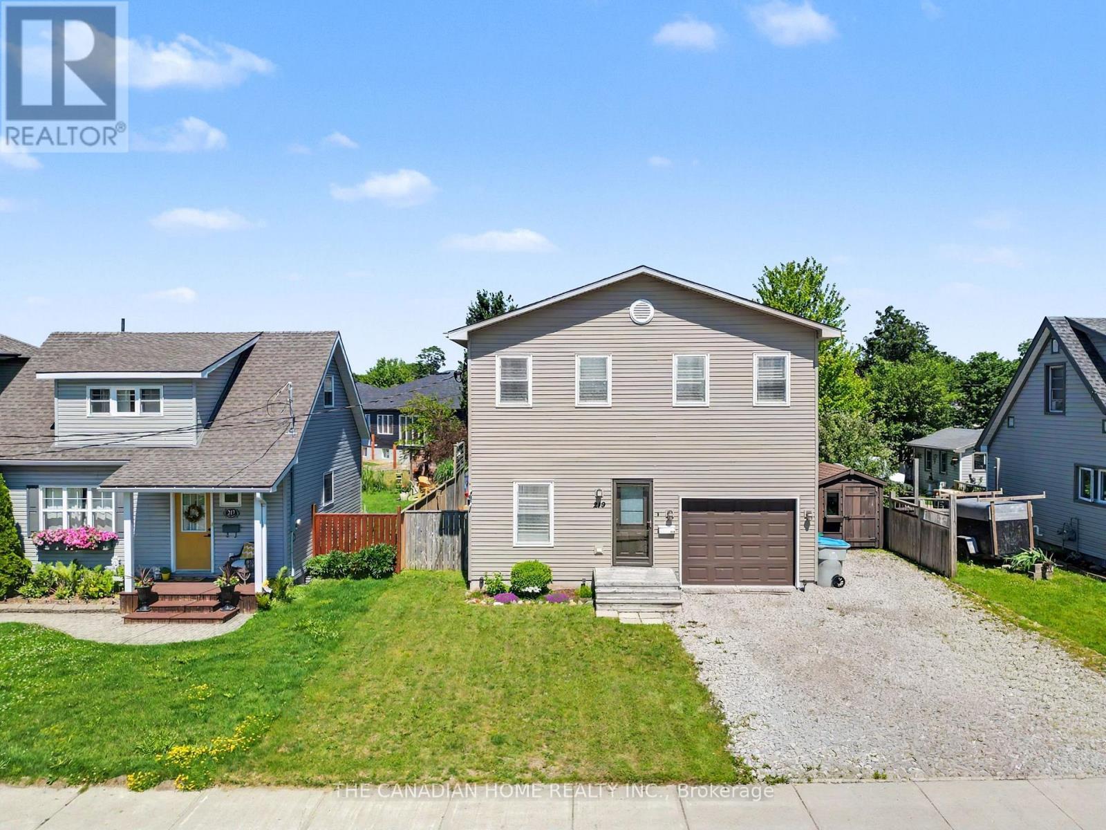219 Picton Street E, Goderich (Goderich (Town)), ON - Outdoor