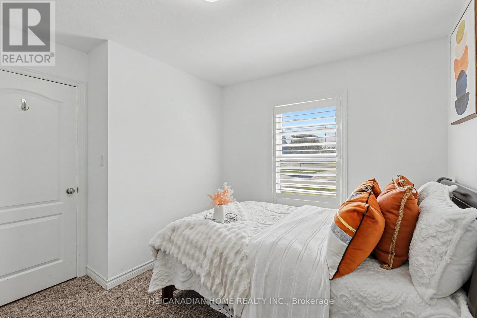 219 Picton Street E, Goderich (Goderich (Town)), ON - Indoor Photo Showing Bedroom