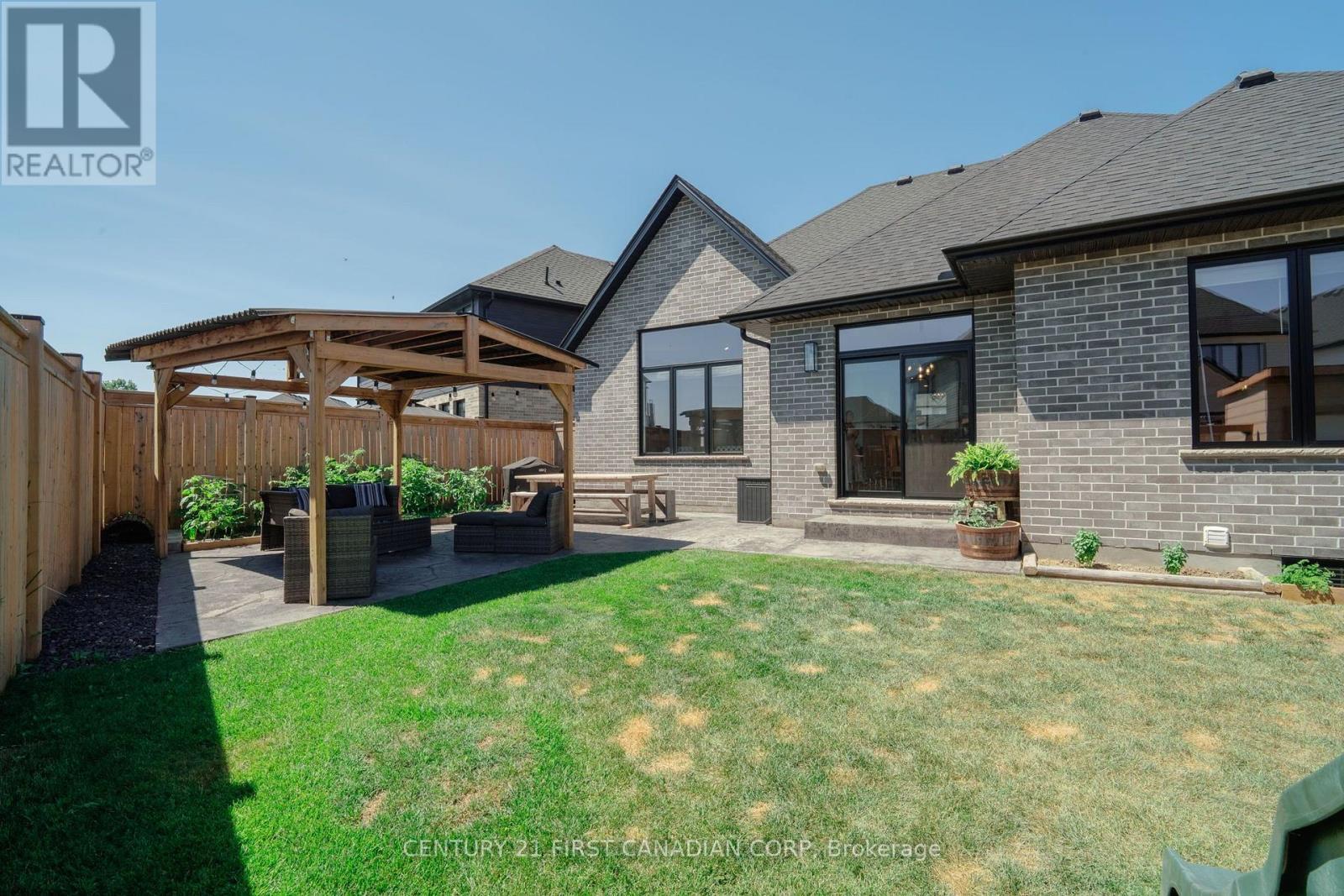 Backyard - 126 Aspen Circle, Thames Centre, ON - Outdoor