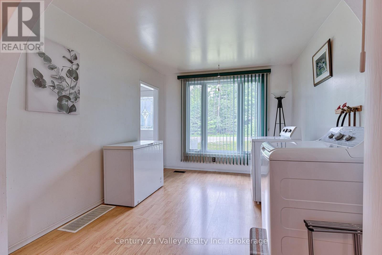 33949 41 Highway, Bonnechere Valley, ON - Indoor Photo Showing Laundry Room