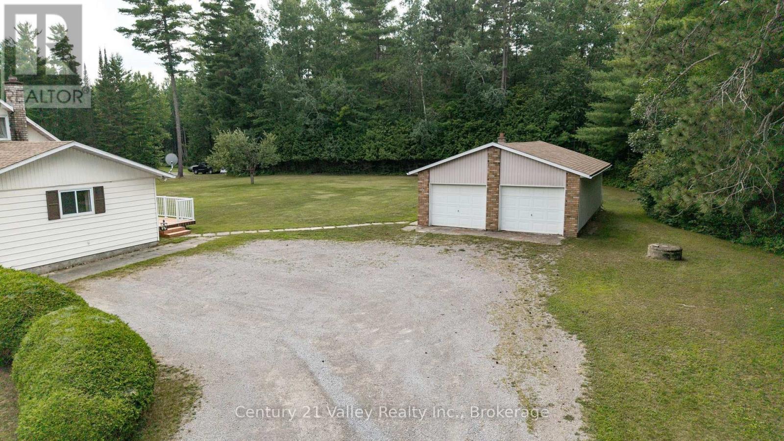 33949 41 Highway, Bonnechere Valley, ON - Outdoor