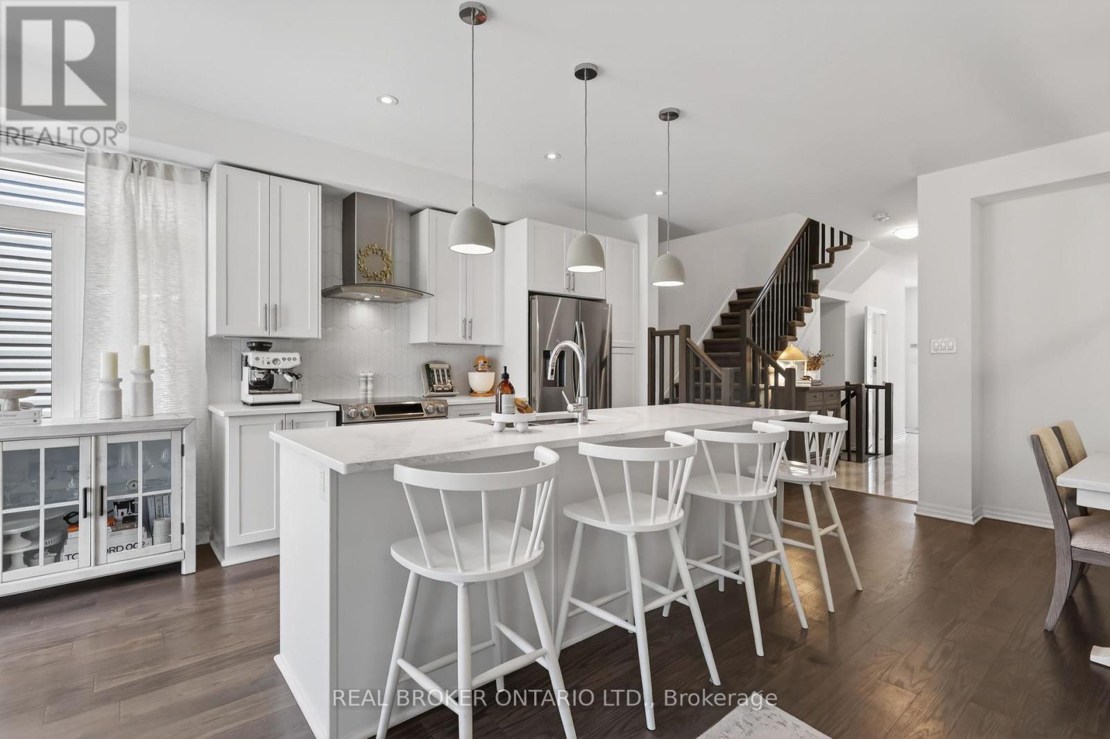 91 Chevron Place, Ottawa, ON - Indoor