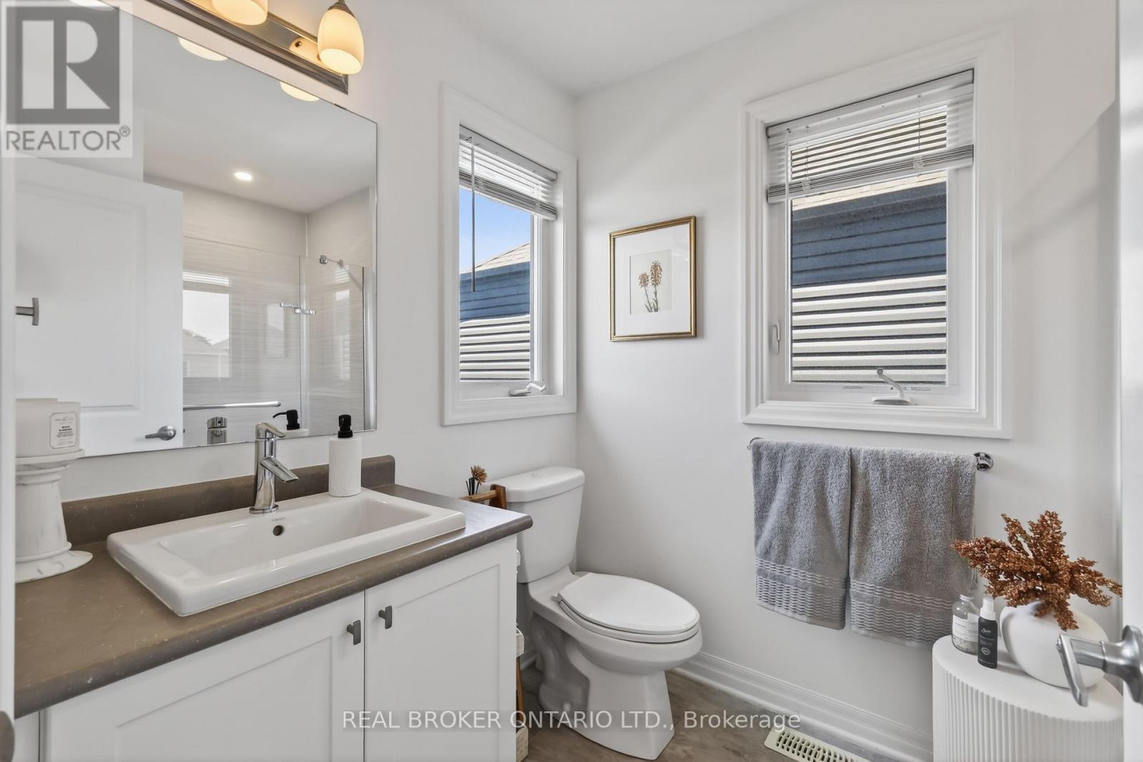 91 Chevron Place, Ottawa, ON - Indoor Photo Showing Bathroom
