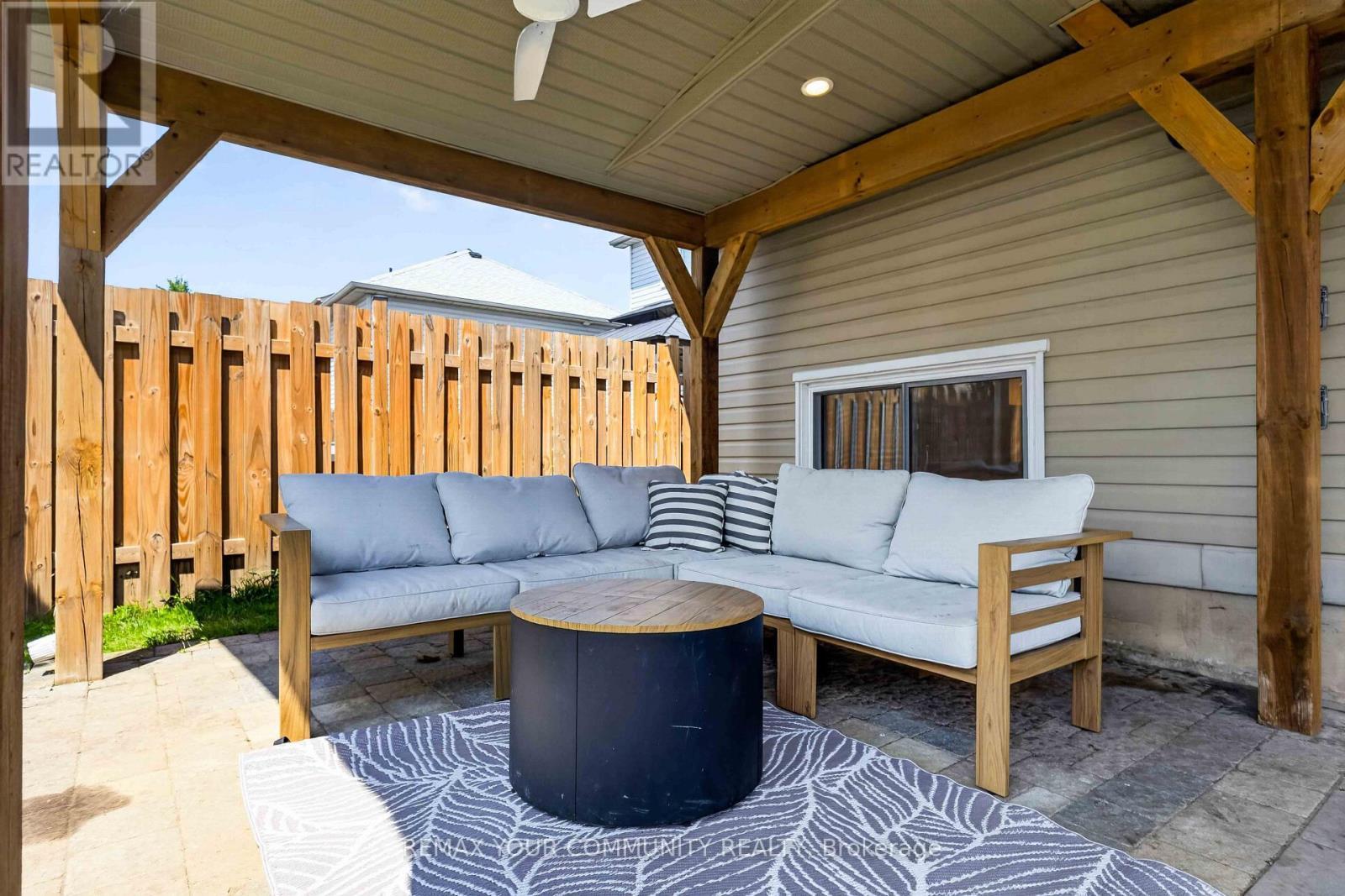 1038 Grandlea Court, Oshawa, ON - Outdoor With Deck Patio Veranda With Exterior