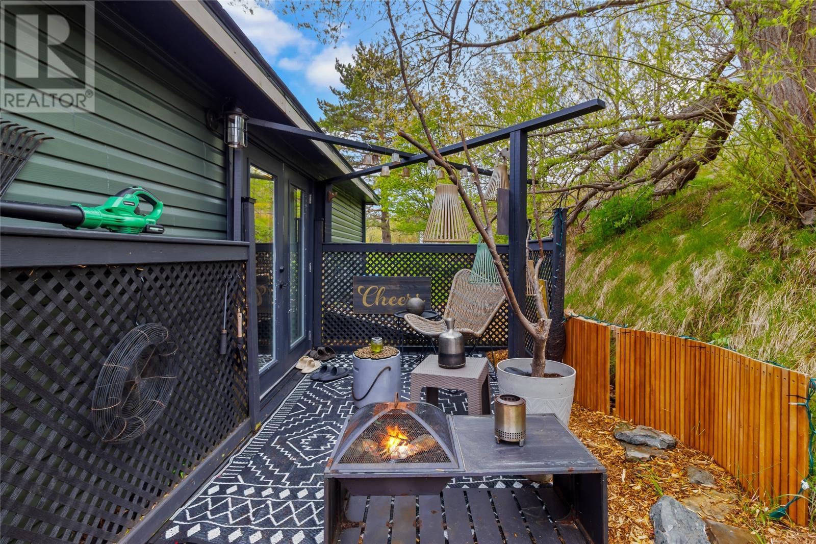 10 Janes Lane, Upper Island Cove, NL - Outdoor