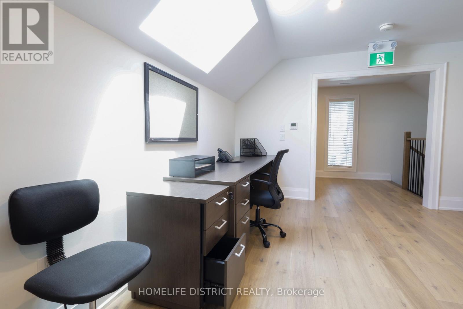 20 Elgin Street E, Oshawa, ON